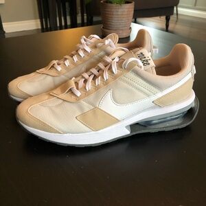 Nike Air Pre Day Size 8